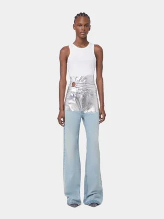 Camiseta sin mangas blanca con aberturas en punto acanalado